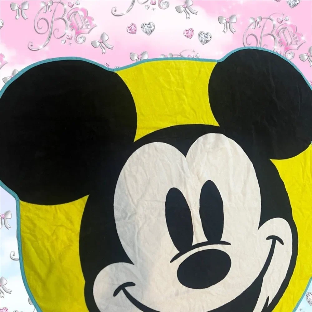 Disney towel Mickey Mouse ears lime neon green with blue black white beach towel